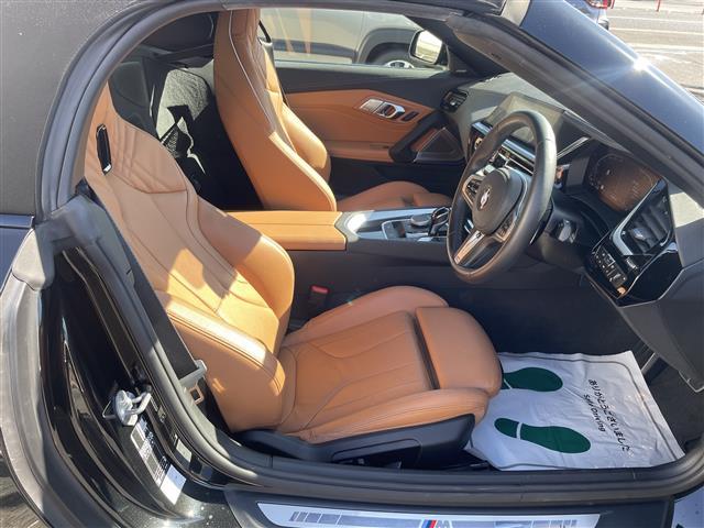 Z4 sDrive20i Mスポーツ セレクトPKG 茶革 DTV ステアリングヒーター(21枚目)