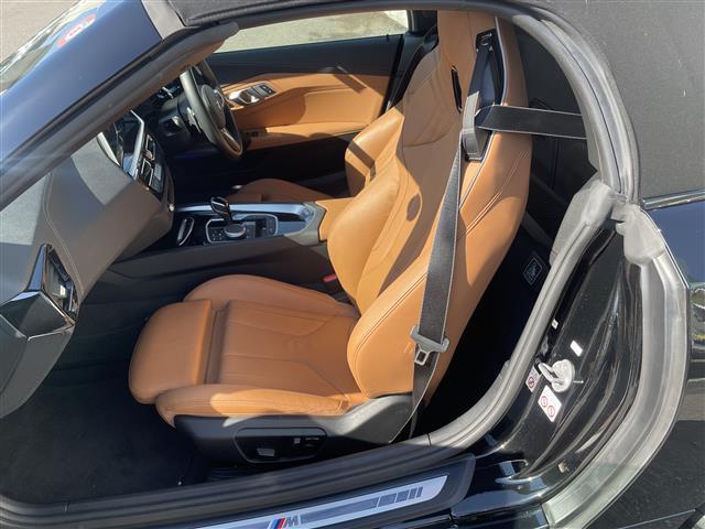 Z4 sDrive20i Mスポーツ セレクトPKG 茶革 DTV ステアリングヒーター(22枚目)