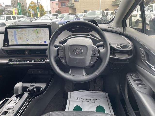 プリウス Ｚ　モテ゛リスタエアロ　ＳＲ　黒革　全方位カメラ（12枚目）