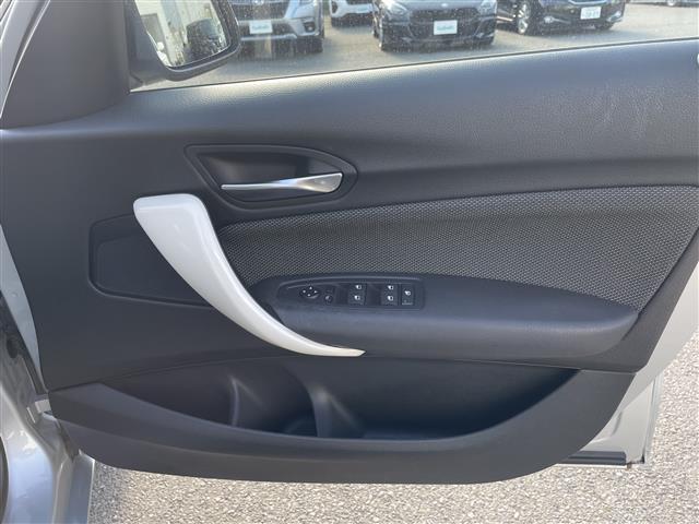 １シリーズ １１８ｄ　スタイル　ハーフレサ゛ーシート　純ナヒ゛　Ｂカメラ（12枚目）