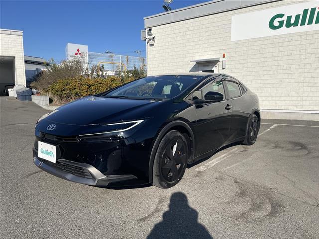 プリウス Ｕ　全方位カメラ　Ｓヒーター　革巻きステア（4枚目）