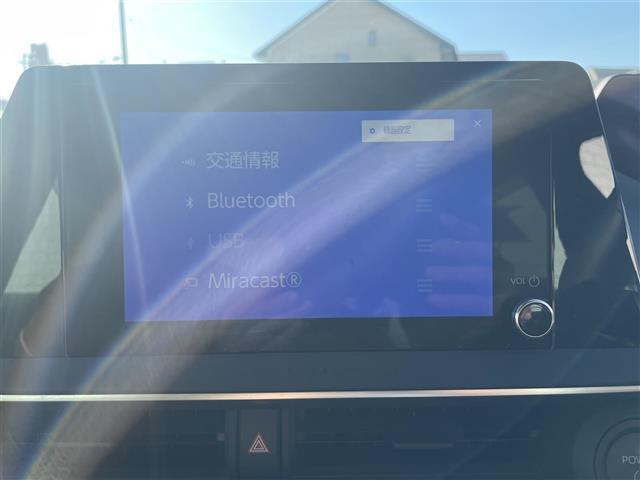 プリウス Ｕ　全方位カメラ　Ｓヒーター　革巻きステア（18枚目）