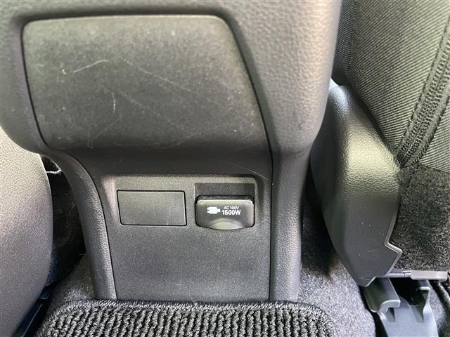 プリウス Ｕ　全方位カメラ　Ｓヒーター　革巻きステア（23枚目）