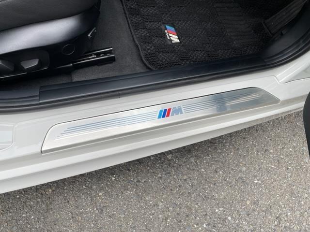 １シリーズ １３０ｉ　純正ナビ　ミラー内蔵ＥＴＣ　純正ＨＩＤヘッドライト　フロント／バックフォグ　純正１８インチＡＷ　キーレスエントリー（21枚目）