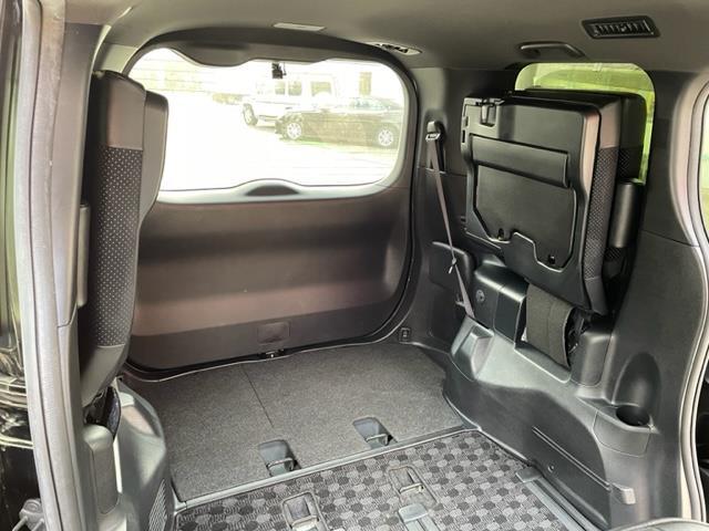 ヴォクシー ハイブリッドＺＳ　煌ＩＩＩ　ワンオーナー　純正９インチＳＤナビ【ＮＳＺＴ－Ｙ６８Ｔ】　ＤＴＶ／ＳＤ／ＣＤ／ＤＶＤ／ＲＥＣ／ＢＴ　バックカメラ　ＥＴＣ２．０　両側パワースライドドア　前後ドラレコ　純正１６インチアルミ（25枚目）