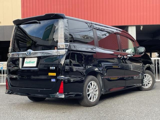 ヴォクシー ハイブリッドＺＳ　煌ＩＩＩ　ワンオーナー　純正９インチＳＤナビ【ＮＳＺＴ－Ｙ６８Ｔ】　ＤＴＶ／ＳＤ／ＣＤ／ＤＶＤ／ＲＥＣ／ＢＴ　バックカメラ　ＥＴＣ２．０　両側パワースライドドア　前後ドラレコ　純正１６インチアルミ（32枚目）