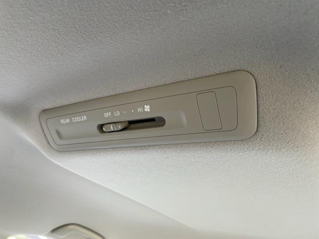 エスティマ アエラス　レザーパッケージ　純正ＨＤＤナビ　ＤＴＶ／ＣＤ／ＤＶＤ／ＡＵＸ／ＭＳＶ　フロント／バックカメラ　レザーシート　Ｄ席パワーシート　前席シートヒーター　両側パワースライドドア　ドライブレコーダー　クルーズコントロール（25枚目）