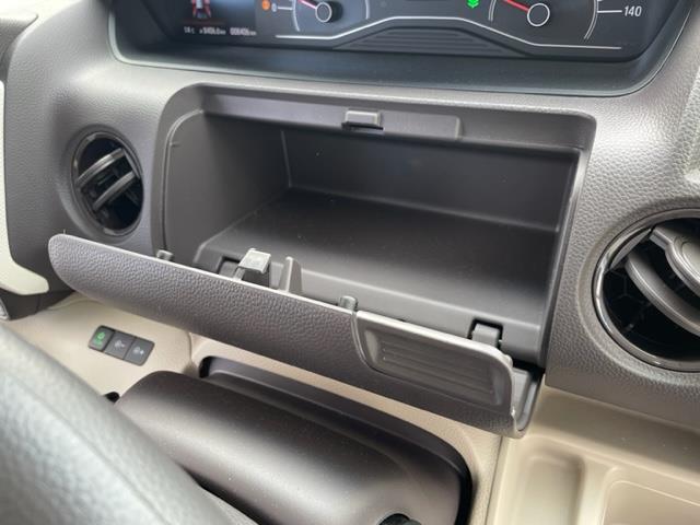 N-BOX G・Lホンダセンシング ワンオーナー 純正SDナビ DTV/CD/DVD/SD/BT バックカメラ ホンダセンシング ビルトインETC 左側パワースライドドア ドライブレコーダー クルーズコントロール スマートキー(5枚目)