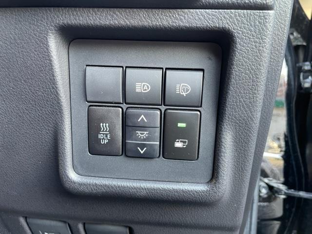 ランドクルーザープラド ＴＸ　Ｌパッケージ　ワンオーナー　モデリスタフロントスポイラー　純正ＳＤナビ　フルセグＴＶ／ＳＤ／ＣＤ／ＤＶＤ／ＳＤＲＥＣ／ＢＴ　バックカメラ　ムーンルーフ　ルーフレール　黒革シート　ビルトインＥＴＣ２．０（14枚目）