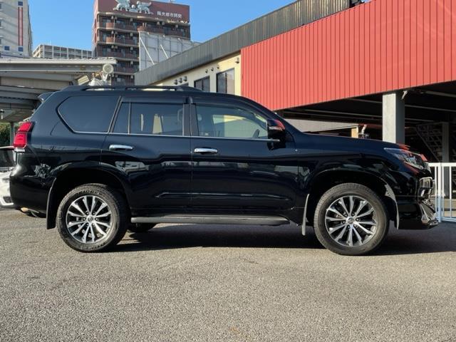 ランドクルーザープラド ＴＸ　Ｌパッケージ　ワンオーナー　モデリスタフロントスポイラー　純正ＳＤナビ　フルセグＴＶ／ＳＤ／ＣＤ／ＤＶＤ／ＳＤＲＥＣ／ＢＴ　バックカメラ　ムーンルーフ　ルーフレール　黒革シート　ビルトインＥＴＣ２．０（34枚目）