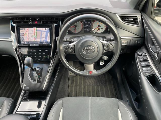 ハリアー エレガンス　ＧＲスポーツ　ワンオーナー　社外９インチＳＤナビ【アルパインＸ９Ｚ】　ＤＴＶ／ＳＤ／ＣＤ／ＤＶＤ／ＲＥＣ／ＢＴ　バックカメラ　パノラマルーフ　ハーフレザーシート　ドライブレコーダー（2枚目）