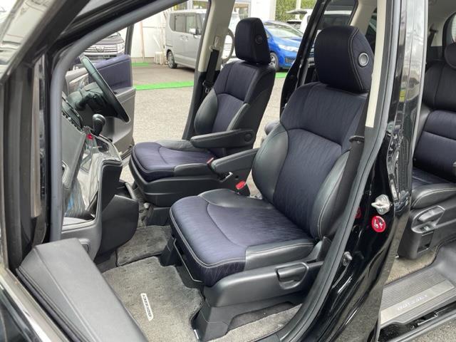 オデッセイ アブソルート・２０ｔｈアニバーサリー　純正インターナビ　ＤＴＶ／ラジオ／ＣＤ／ＤＶＤ／ＢＴ／ＵＳＢ×２／ＨＤＭＩ　バックカメラ　純正フリップダウンモニター【ＶＭ－１５５ＥＮ】　両側パワースライドドア　ビルトインＥＴＣ　ドライブレコーダー（15枚目）