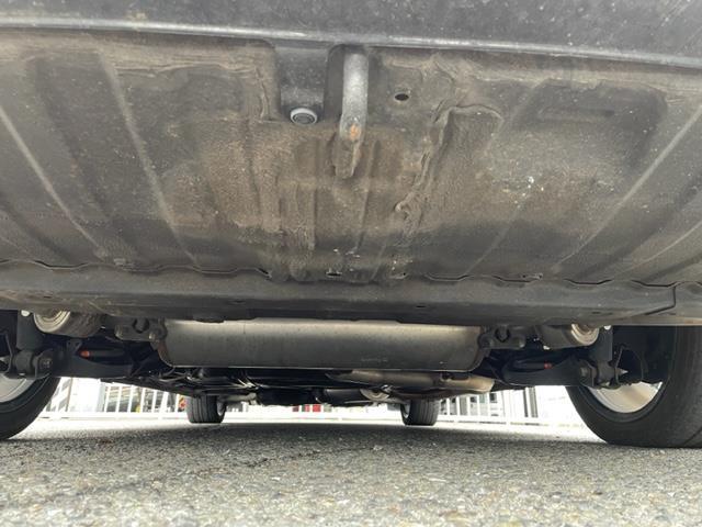 オデッセイ アブソルート・２０ｔｈアニバーサリー　純正インターナビ　ＤＴＶ／ラジオ／ＣＤ／ＤＶＤ／ＢＴ／ＵＳＢ×２／ＨＤＭＩ　バックカメラ　純正フリップダウンモニター【ＶＭ－１５５ＥＮ】　両側パワースライドドア　ビルトインＥＴＣ　ドライブレコーダー（41枚目）