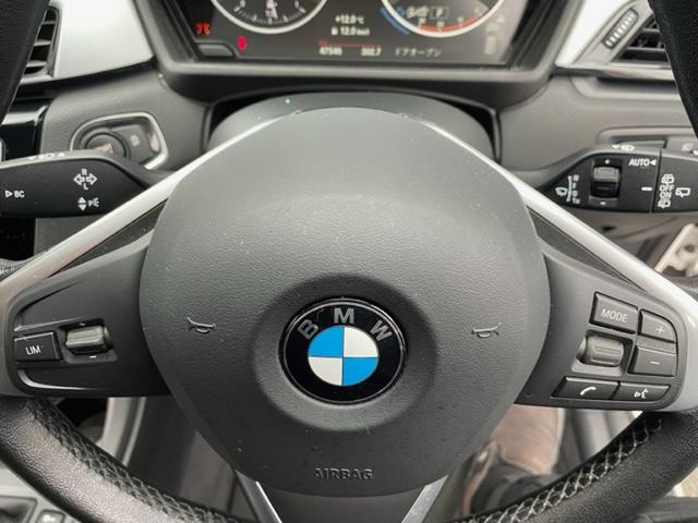 Ｘ１ ｓＤｒｉｖｅ　１８ｉ　純正ナビ　バックカメラ　クリアランスソナー　ＥＴＣ内蔵バックミラー　ドライブレコーダー　オートマチックトランクリッド　インテリジェントセーフティ　純正１７インチＡＷ（3枚目）