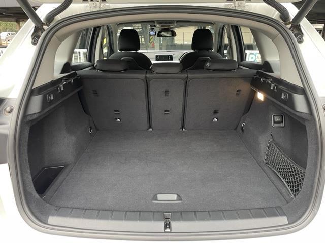 Ｘ１ ｓＤｒｉｖｅ　１８ｉ　純正ナビ　バックカメラ　クリアランスソナー　ＥＴＣ内蔵バックミラー　ドライブレコーダー　オートマチックトランクリッド　インテリジェントセーフティ　純正１７インチＡＷ（25枚目）