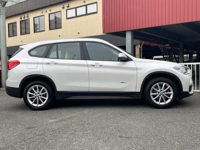 Ｘ１ ｓＤｒｉｖｅ　１８ｉ　純正ナビ　バックカメラ　クリアランスソナー　ＥＴＣ内蔵バックミラー　ドライブレコーダー　オートマチックトランクリッド　インテリジェントセーフティ　純正１７インチＡＷ（32枚目）