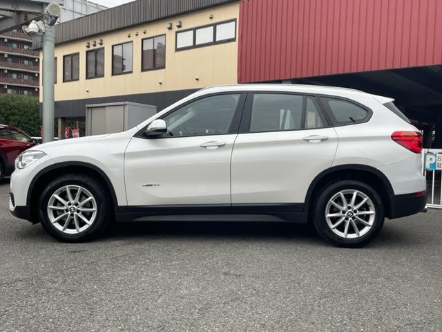 Ｘ１ ｓＤｒｉｖｅ　１８ｉ　純正ナビ　バックカメラ　クリアランスソナー　ＥＴＣ内蔵バックミラー　ドライブレコーダー　オートマチックトランクリッド　インテリジェントセーフティ　純正１７インチＡＷ（33枚目）