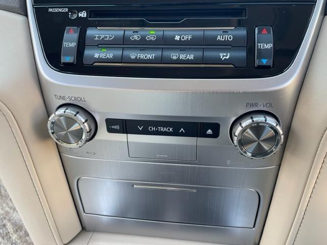 ランドクルーザー ＡＸ　ワンオーナー　純正ナビ　ＤＶＤ／ＣＤ／ＤＶＤ／ＢＲ／ＢＴ　全方位カメラ　クリアランスソナー　ビルトインＥＴＣ２．０　ドライブレコーダー　ブラインドスポットモニター　純正１８インチＡＷ（9枚目）