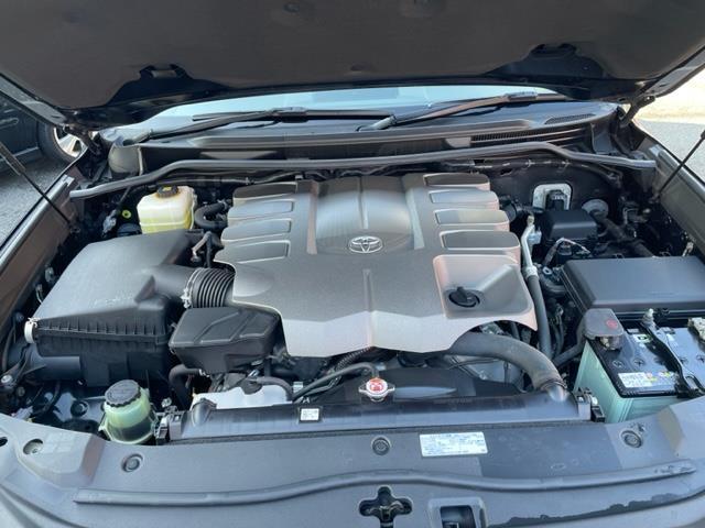 ランドクルーザー ＡＸ　ワンオーナー　純正ナビ　ＤＶＤ／ＣＤ／ＤＶＤ／ＢＲ／ＢＴ　全方位カメラ　クリアランスソナー　ビルトインＥＴＣ２．０　ドライブレコーダー　ブラインドスポットモニター　純正１８インチＡＷ（40枚目）