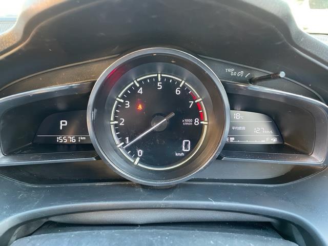 アクセラスポーツ １５Ｓ　プロアクティブ　ワンオーナー　純正ナビ　ＤＴＶ／ＣＤ／ＤＶＤ／ＢＴ　バックカメラ　ヘッドアップディスプレイ　ＥＴＣ　クルーズコントロール　ブラインドスポットモニター　純正１６インチＡＷ　パドルシフト付きステアリング（4枚目）