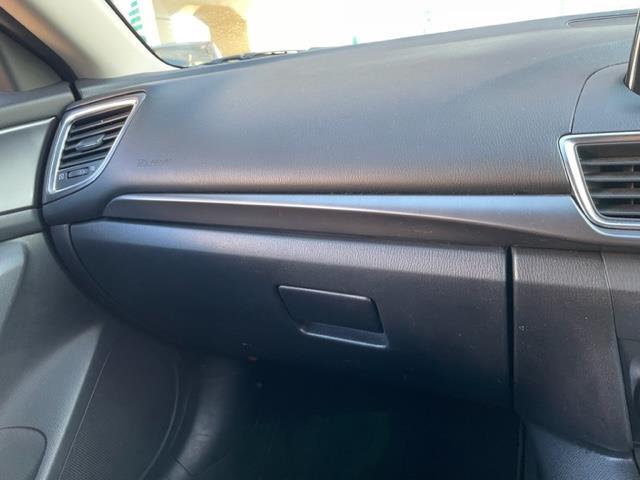 アクセラスポーツ １５Ｓ　プロアクティブ　ワンオーナー　純正ナビ　ＤＴＶ／ＣＤ／ＤＶＤ／ＢＴ　バックカメラ　ヘッドアップディスプレイ　ＥＴＣ　クルーズコントロール　ブラインドスポットモニター　純正１６インチＡＷ　パドルシフト付きステアリング（14枚目）