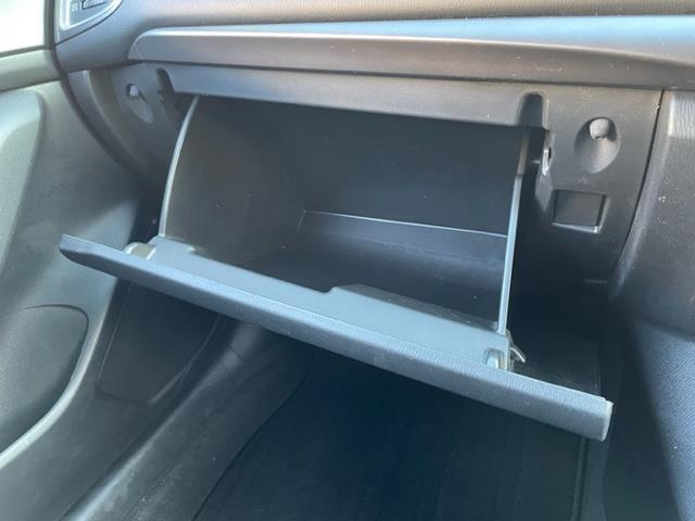 アクセラスポーツ １５Ｓ　プロアクティブ　ワンオーナー　純正ナビ　ＤＴＶ／ＣＤ／ＤＶＤ／ＢＴ　バックカメラ　ヘッドアップディスプレイ　ＥＴＣ　クルーズコントロール　ブラインドスポットモニター　純正１６インチＡＷ　パドルシフト付きステアリング（15枚目）