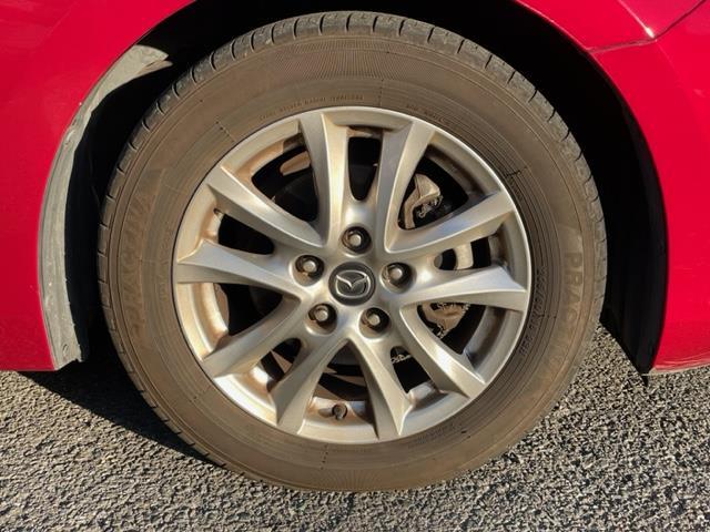 アクセラスポーツ １５Ｓ　プロアクティブ　ワンオーナー　純正ナビ　ＤＴＶ／ＣＤ／ＤＶＤ／ＢＴ　バックカメラ　ヘッドアップディスプレイ　ＥＴＣ　クルーズコントロール　ブラインドスポットモニター　純正１６インチＡＷ　パドルシフト付きステアリング（38枚目）