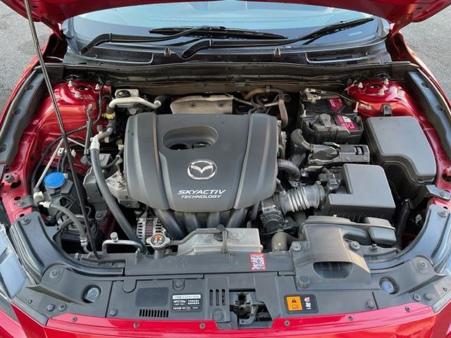 アクセラスポーツ １５Ｓ　プロアクティブ　ワンオーナー　純正ナビ　ＤＴＶ／ＣＤ／ＤＶＤ／ＢＴ　バックカメラ　ヘッドアップディスプレイ　ＥＴＣ　クルーズコントロール　ブラインドスポットモニター　純正１６インチＡＷ　パドルシフト付きステアリング（39枚目）