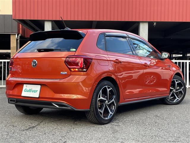 ポロ ＴＳＩ　Ｒライン　ワンオーナー　純正ナビ　ワンセグＴＶ／ＳＤ／ＣＤ／ＤＶＤ／ＲＥＣ／ＢＴ／ＵＳＢ　バックモニター　ＥＴＣ２．０　プリクラッシュブレーキ　アダプティブクルーズコントロール　ブラインドスポットディテクション（32枚目）