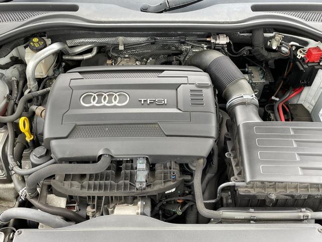 ＴＴクーペ ２．０ＴＦＳＩ　Ｓラインパッケージ　ＳラインＰＫＧ　バーチャルコックピット　純正ナビ　フルセグＴＶ　Ｓスポーツシート　マトリクスＬＥＤヘッドライト　ＭＴモード付ＡＴ　パドルシフト　電動リヤスポイラー　前方ドラレコ　レーダー探知機　ＥＴＣ（51枚目）