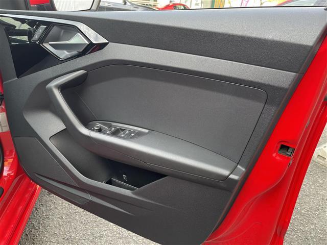 Ａ１スポーツバック ３５ＴＦＳＩ　Ｓライン　アシスタンスＰＫＧ／コンビニエンスＰＫＧ（20枚目）