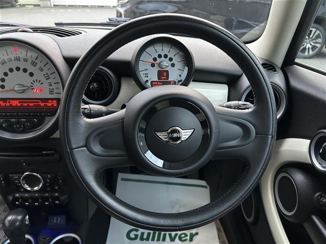 ＭＩＮＩ クーパー　純正オーディオ／ＥＴＣ（5枚目）