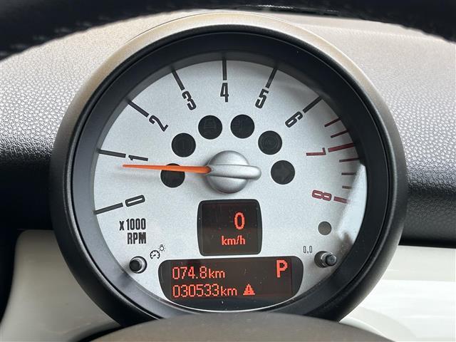 ＭＩＮＩ クーパー　純正オーディオ／ＥＴＣ（6枚目）