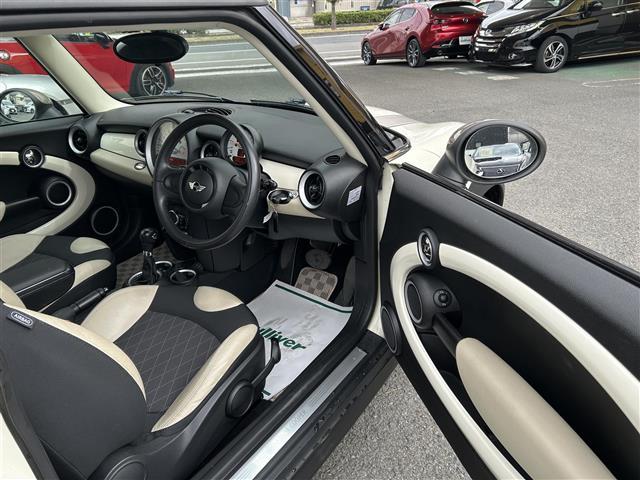 ＭＩＮＩ クーパー　純正オーディオ／ＥＴＣ（13枚目）