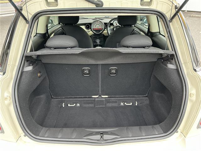 ＭＩＮＩ クーパー　純正オーディオ／ＥＴＣ（30枚目）