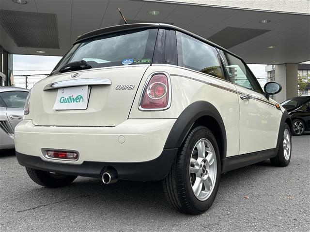 ＭＩＮＩ クーパー　純正オーディオ／ＥＴＣ（33枚目）