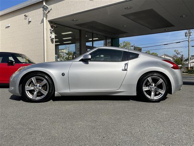 フェアレディＺ ベースグレード　Ｓｔｒａｄａナビ／デジタルインナーミラー／ＥＴＣ（33枚目）