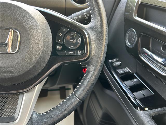 N-BOXカスタム G・Lターボホンダセンシング 両側パワースライドドア/バックカメラ(8枚目)