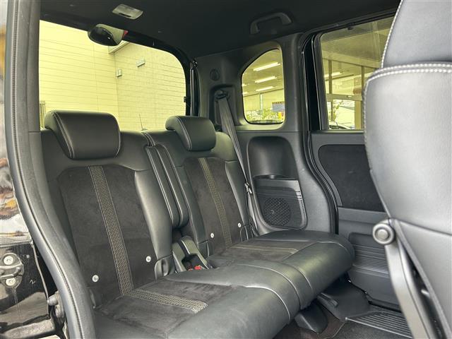 N-BOXカスタム G・Lターボホンダセンシング 両側パワースライドドア/バックカメラ(12枚目)