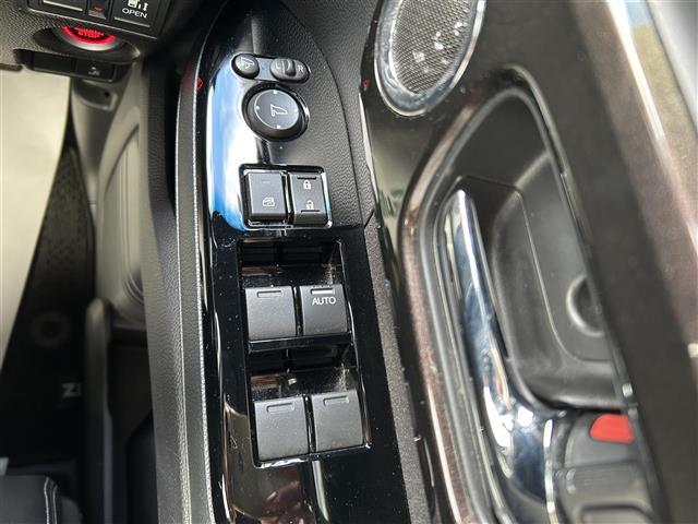 N-BOXカスタム G・Lターボホンダセンシング 両側パワースライドドア/バックカメラ(23枚目)