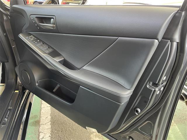 みなさまのお車選びのお手伝いをさせてください！スタッフ一同心よりご来店、お問い合わせをお待ちしております！