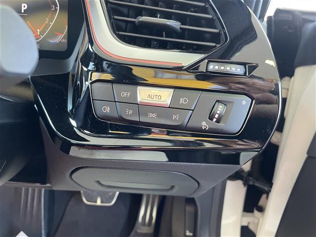 Ｚ４ ｓＤｒｉｖｅ２０ｉ　Ｍスポーツ　ソフトトップ／パドルシフト／革巻ハンドル（14枚目）