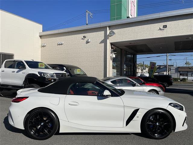 Ｚ４ ｓＤｒｉｖｅ２０ｉ　Ｍスポーツ　ソフトトップ／パドルシフト／革巻ハンドル（25枚目）