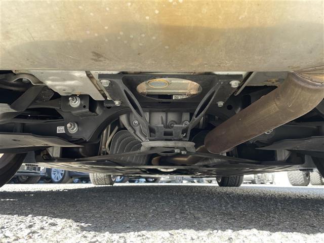 Ｚ４ ｓＤｒｉｖｅ２０ｉ　Ｍスポーツ　ソフトトップ／パドルシフト／革巻ハンドル（40枚目）