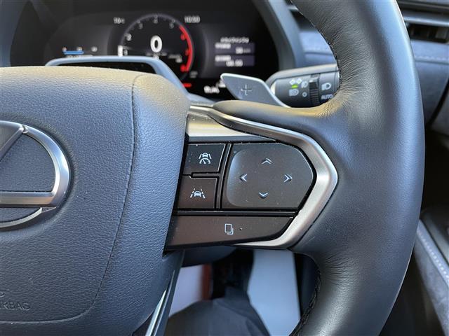 ガラスコーティング、ナビゲーション、ＥＴＣなど、その他のパーツの取り付けお見積もりのご相談も承っております！！クルマのこと何でもお任せください！