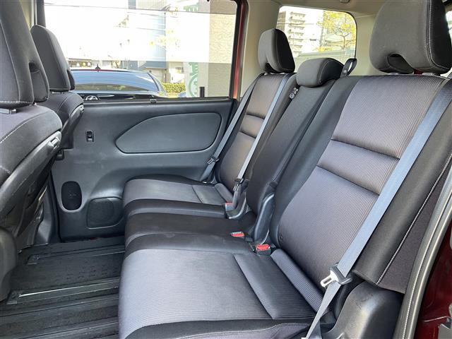 セレナ ハイウェイスター Vセレクション ワンオーナー/全周囲カメラ/2トーン(4枚目)