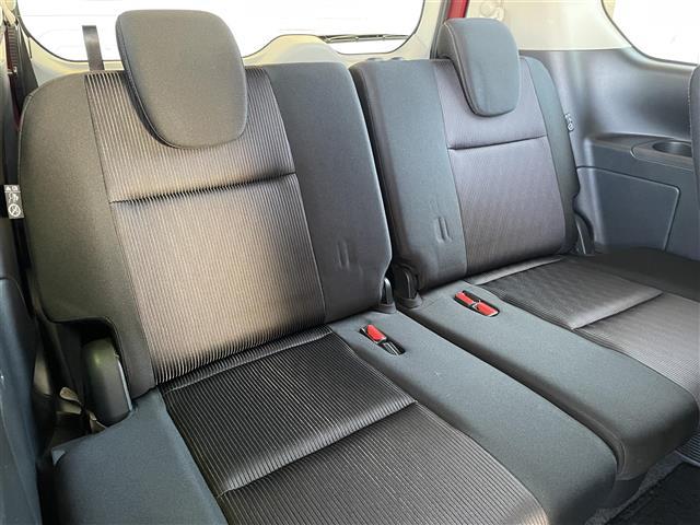 セレナ ハイウェイスター Vセレクション ワンオーナー/全周囲カメラ/2トーン(6枚目)