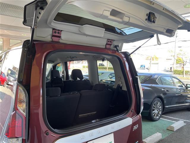 セレナ ハイウェイスター Vセレクション ワンオーナー/全周囲カメラ/2トーン(19枚目)