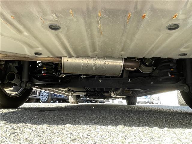 セレナ ハイウェイスター Vセレクション ワンオーナー/全周囲カメラ/2トーン(37枚目)