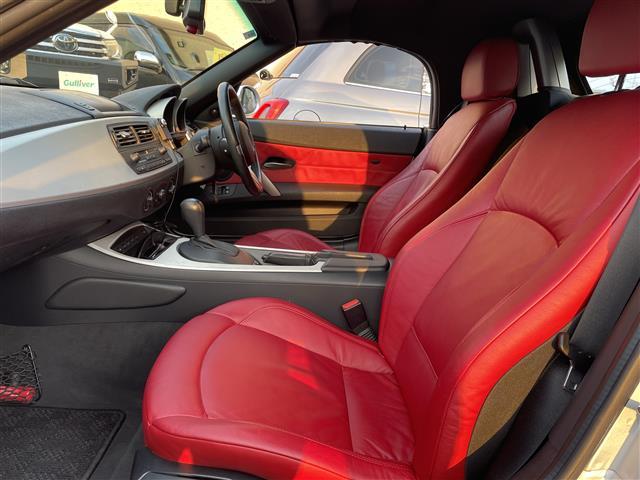 Z4 ロードスター2.5i 赤レザーシート/社外18インチアルミ/社外マフラー(3枚目)